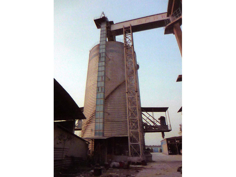 NE150m3板链提升机